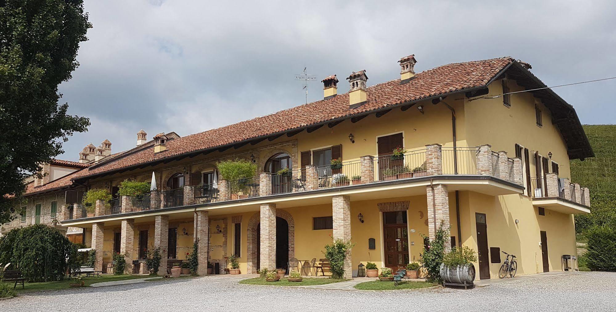 Cascina Rocca - Guest House Castiglione Falletto Zewnętrze zdjęcie